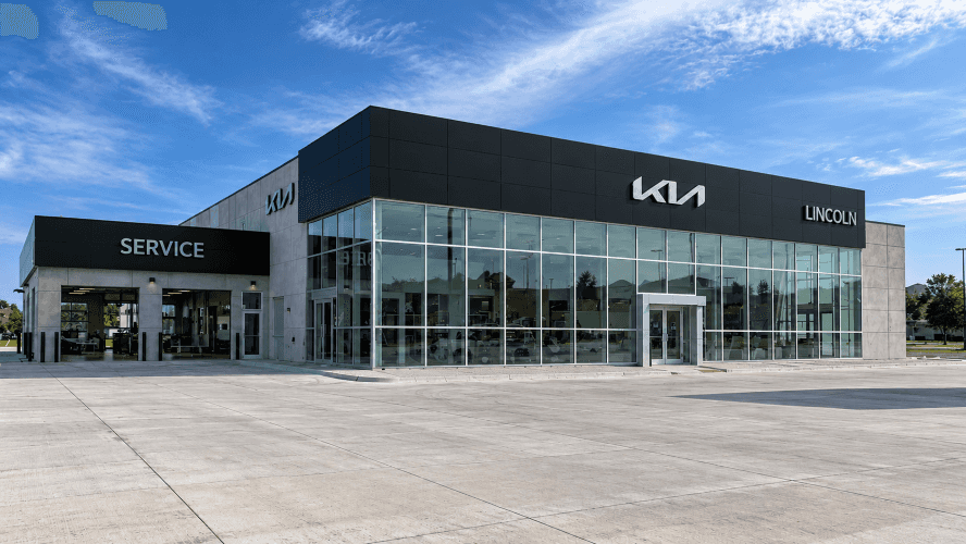 New Kia of Lincoln dealership building at 8400 S 28th Street in Lincoln, Nebraska