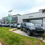 LAND ROVER CERRITOS SERVICE DEPARTMENT EXTIRIOR PHOTO