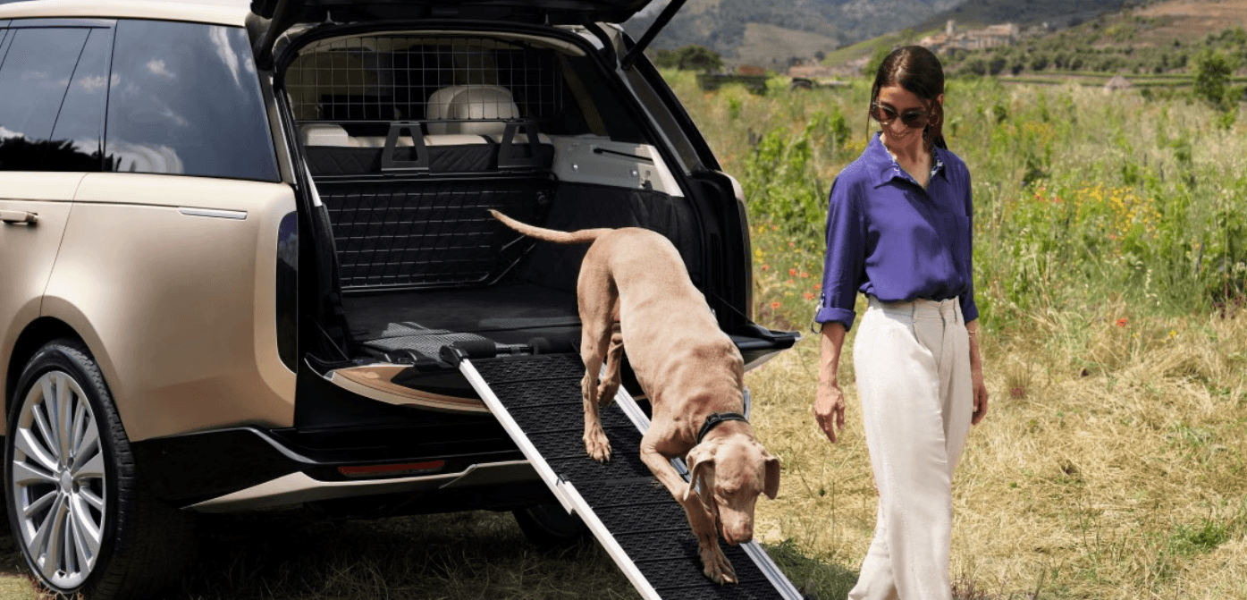 Pet accessories for Land Rover owners available in Land Rover Cerritos