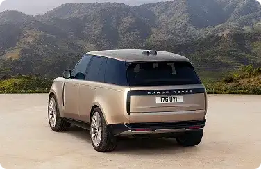 Range Rover supreme stature
