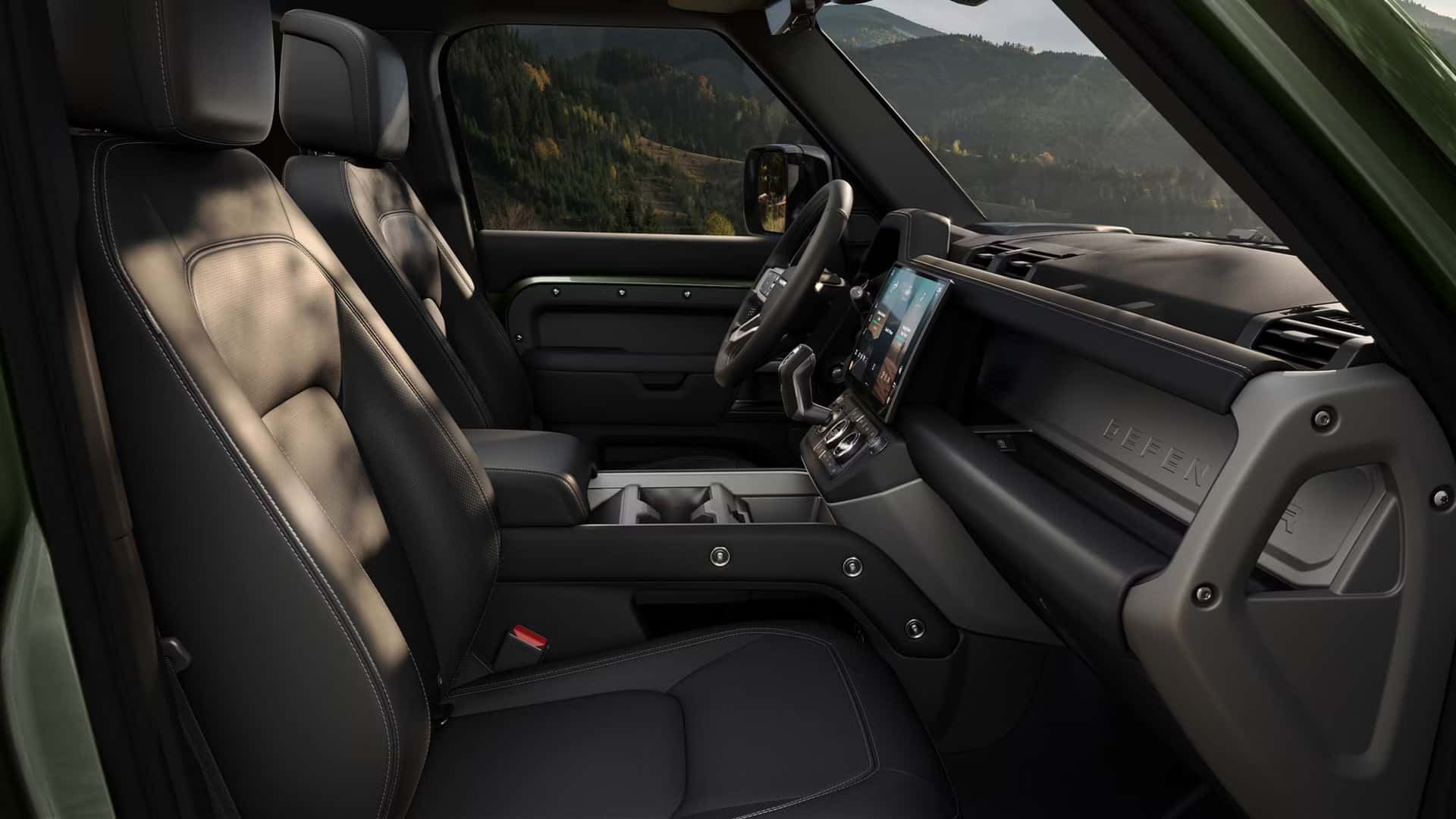 Land Rover Defender 110 Interior Technology
