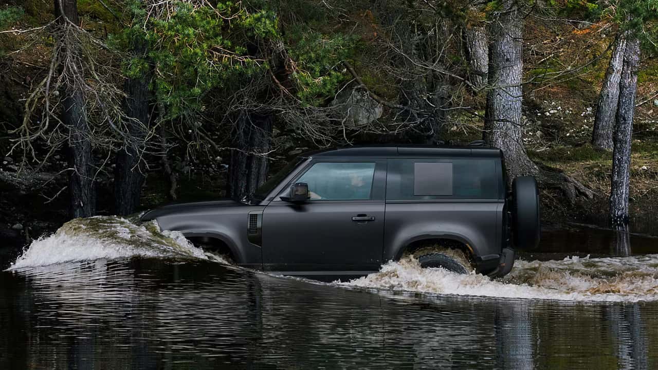 Land Rover Defender 90 Off-Road Capability