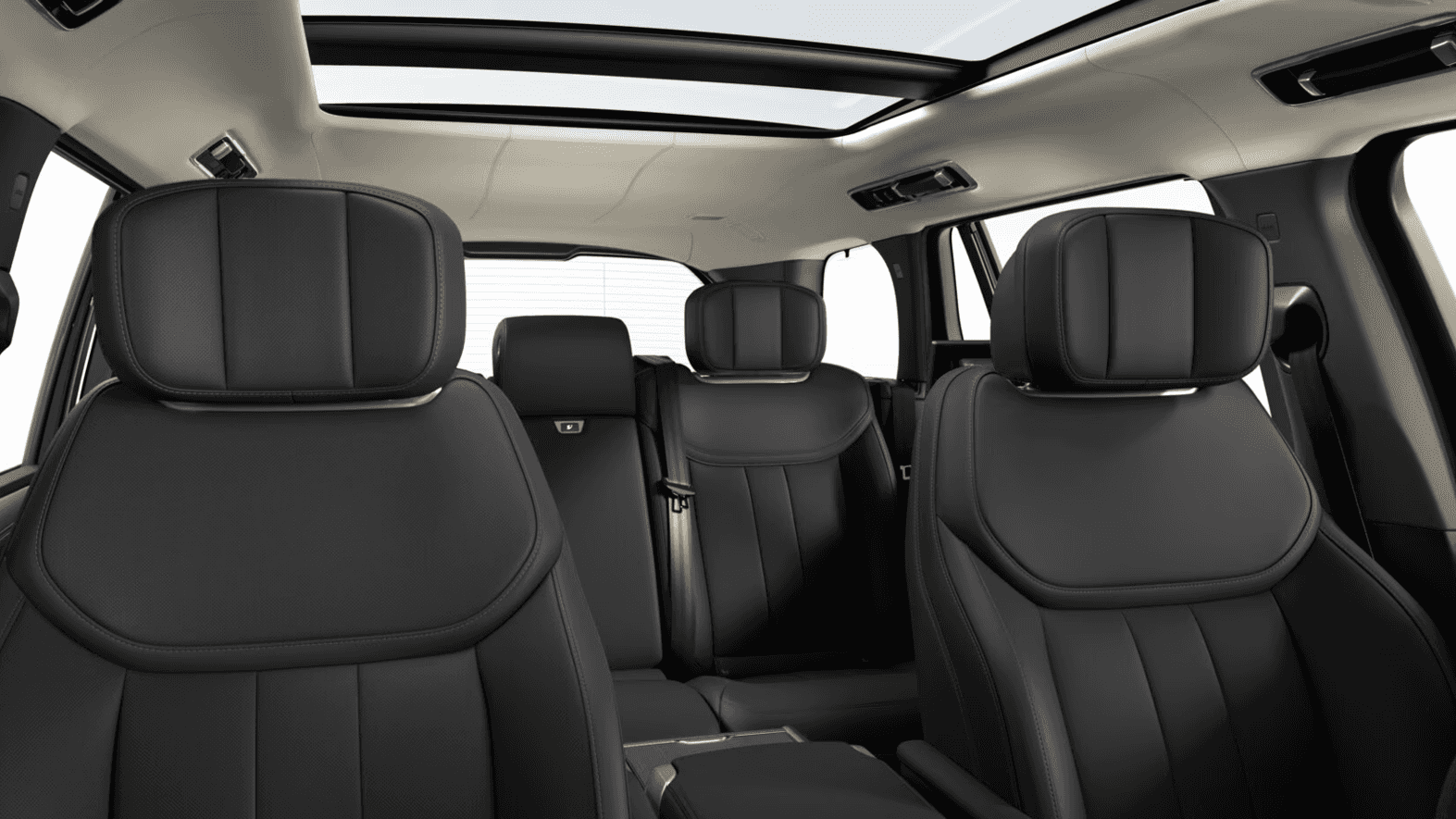2027 Range Rover interior, space, and cargo