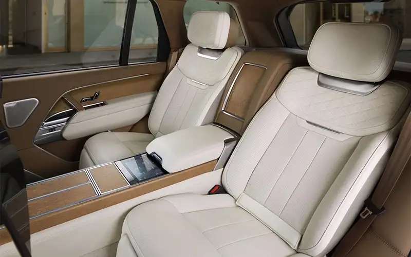 Range Rover SV LWB Interior