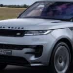 a-prototype-image-of-the-2025-Range-Rover-Sport