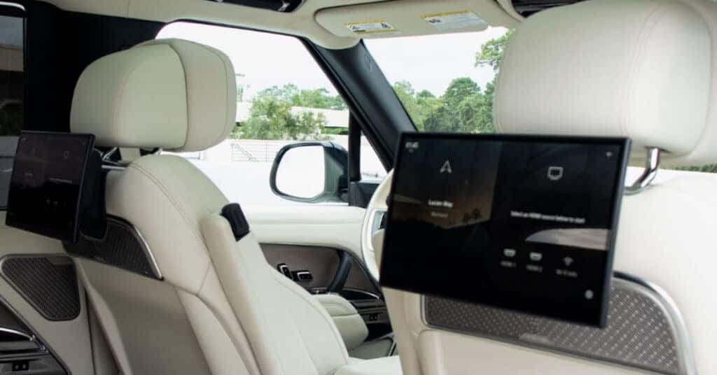 Which Range Rovers Have Screens in the Rear Seats? [2026]