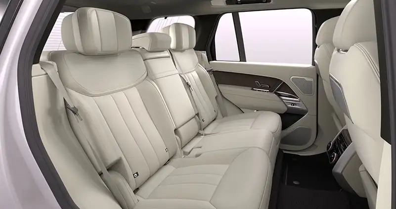 Range Rover Perlino perforated Windsor leather