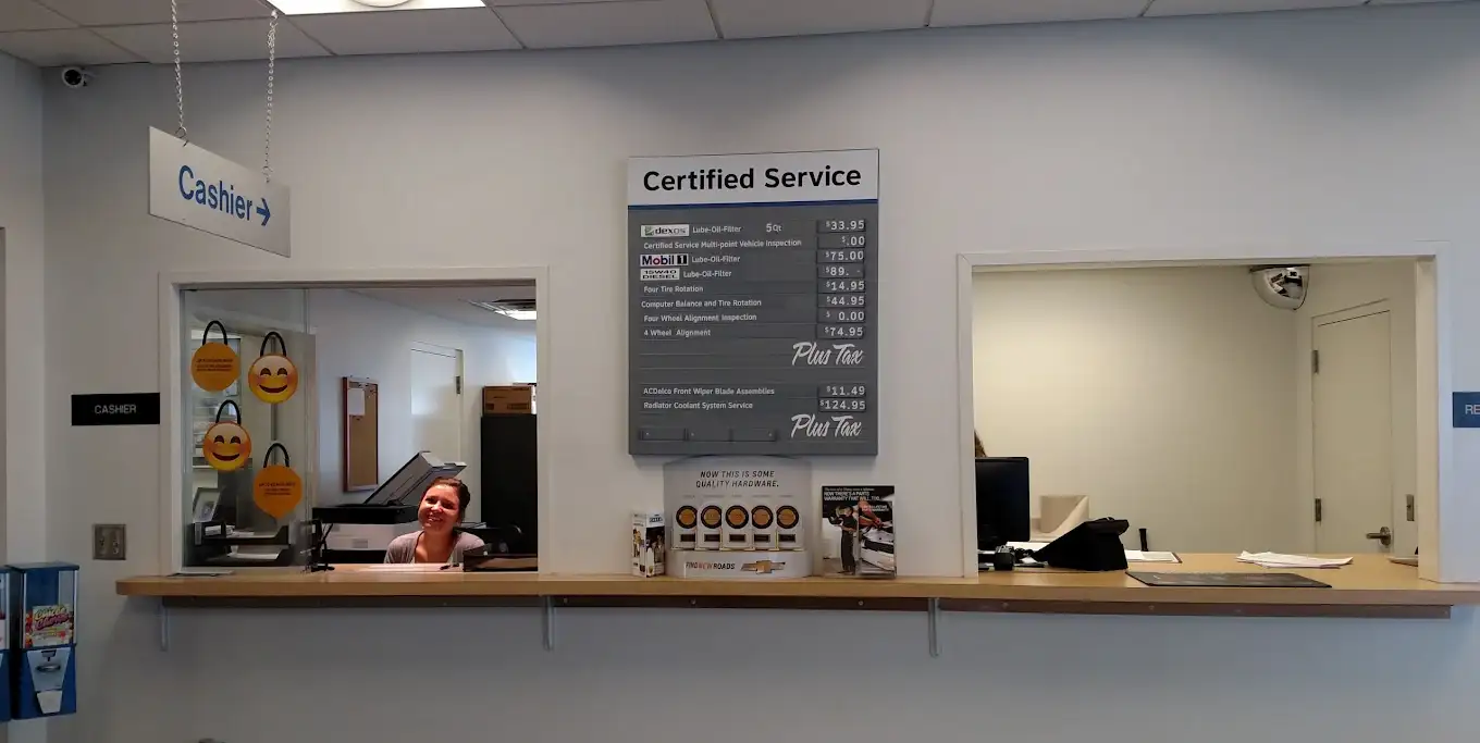 LaRiche Service Center