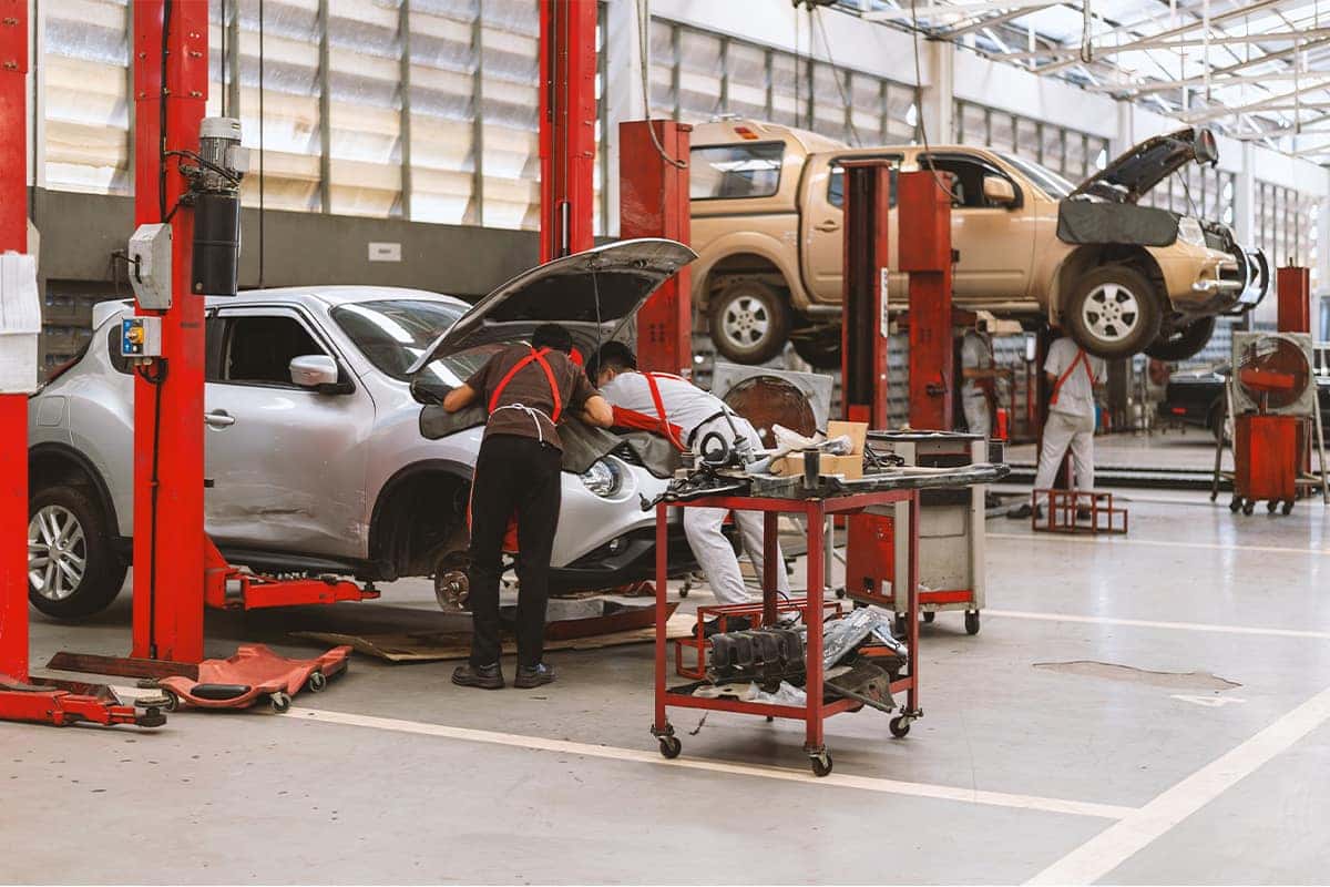 collision center