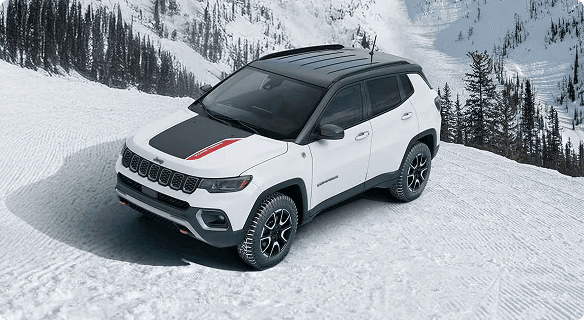 2026 Jeep Compass Gallery Photo 9