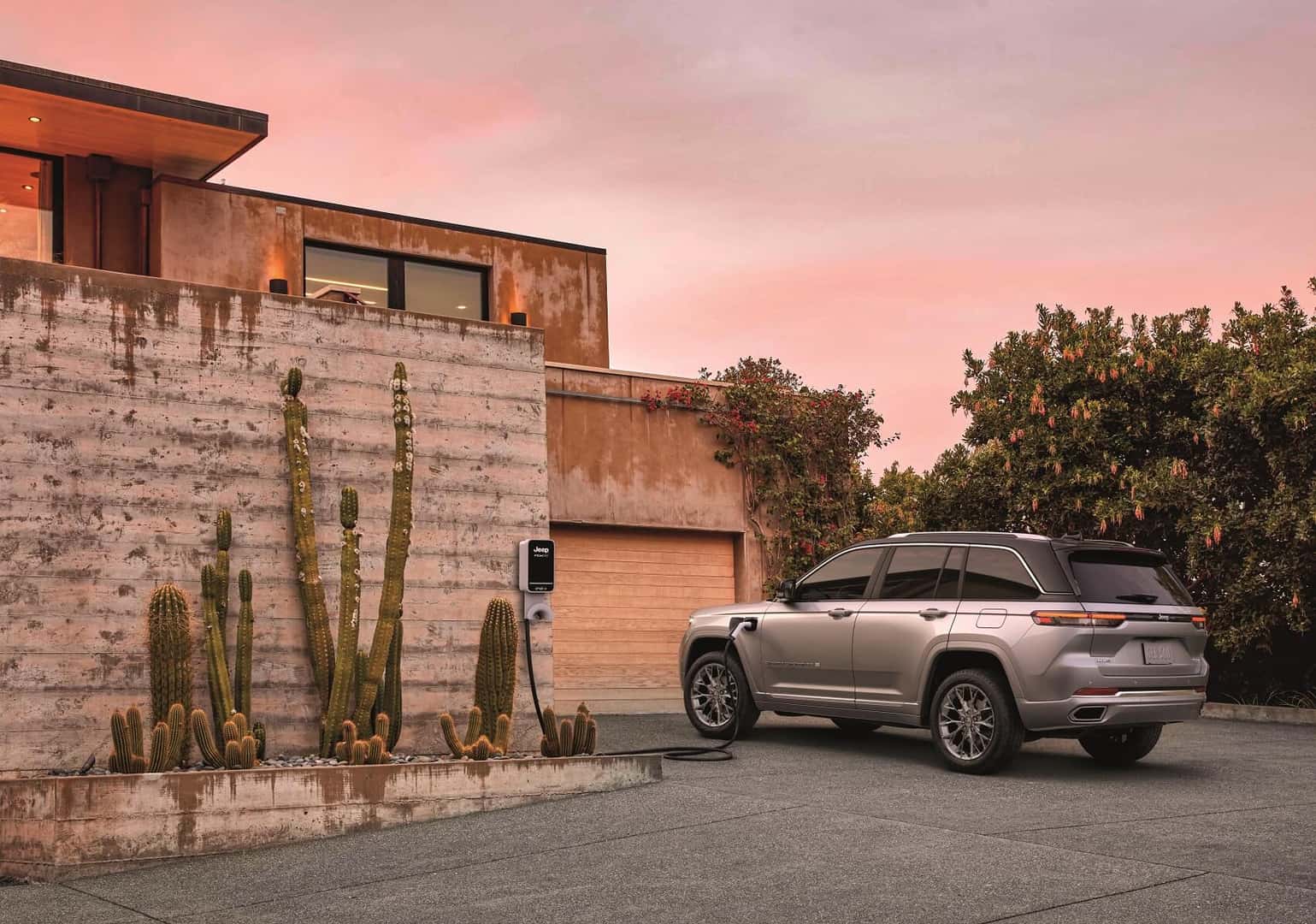 Jeep Grand Cherokee Charging