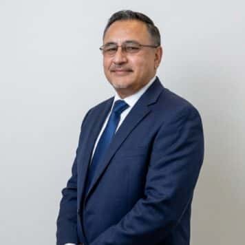 Oz Siddiqi