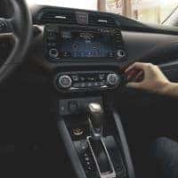 Nissan Versa - Technology