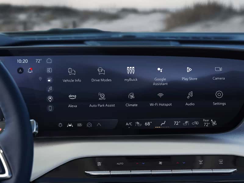 Buick Enclave 30-inch diagonal display and technology