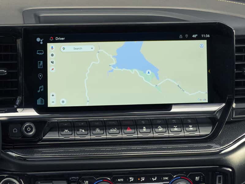 Chevrolet Silverado 1500 technology and safety features