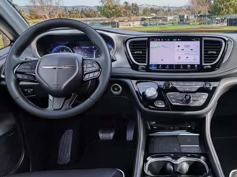 Chrysler Pacifica interior seating