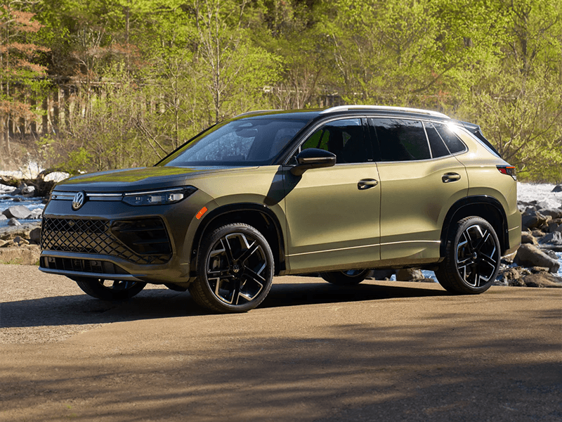Volkswagen Tiguan turbocharged performance and 4MOTION all-wheel drive