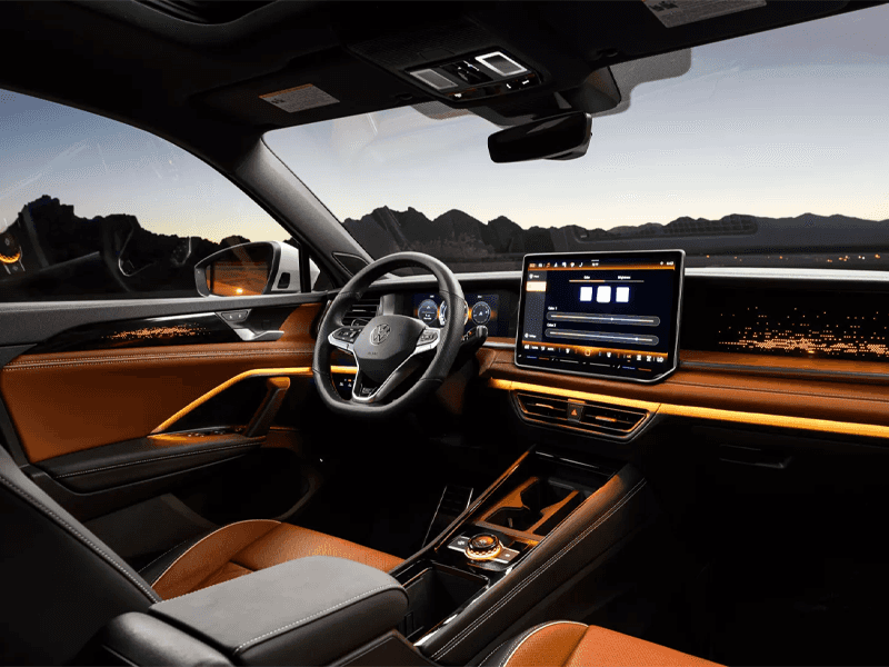 Volkswagen Tiguan technology and IQ.DRIVE safety features