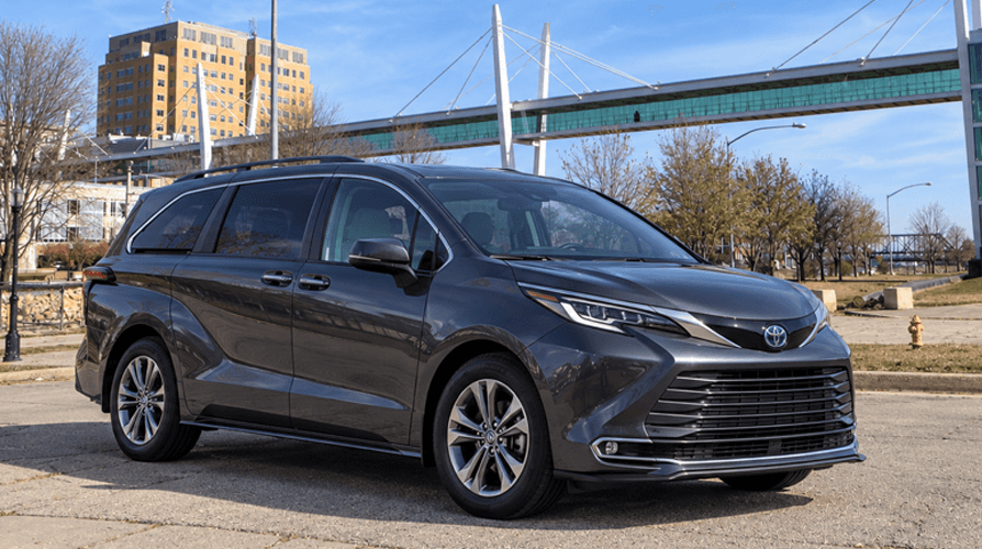 Minivans for sale near Davenport, IA