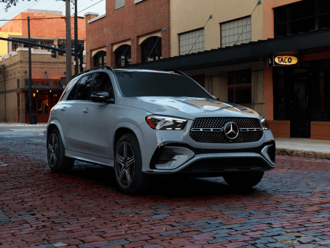 Next-to-New Vehicles