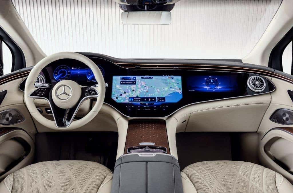 mercedes bens eqb 2023 interior