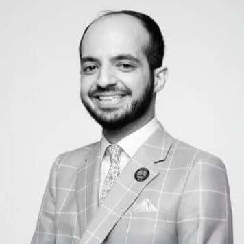 Ali  Moeeni