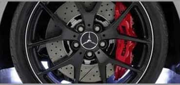 vehicle wheel with mercedes-benz logo