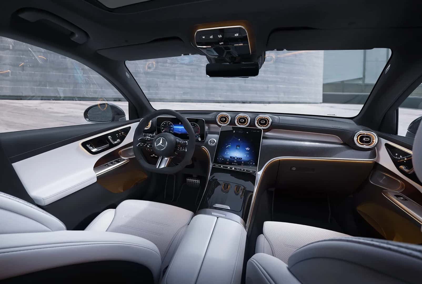 2026 MB GLC Coupe Technology and Infotainment system