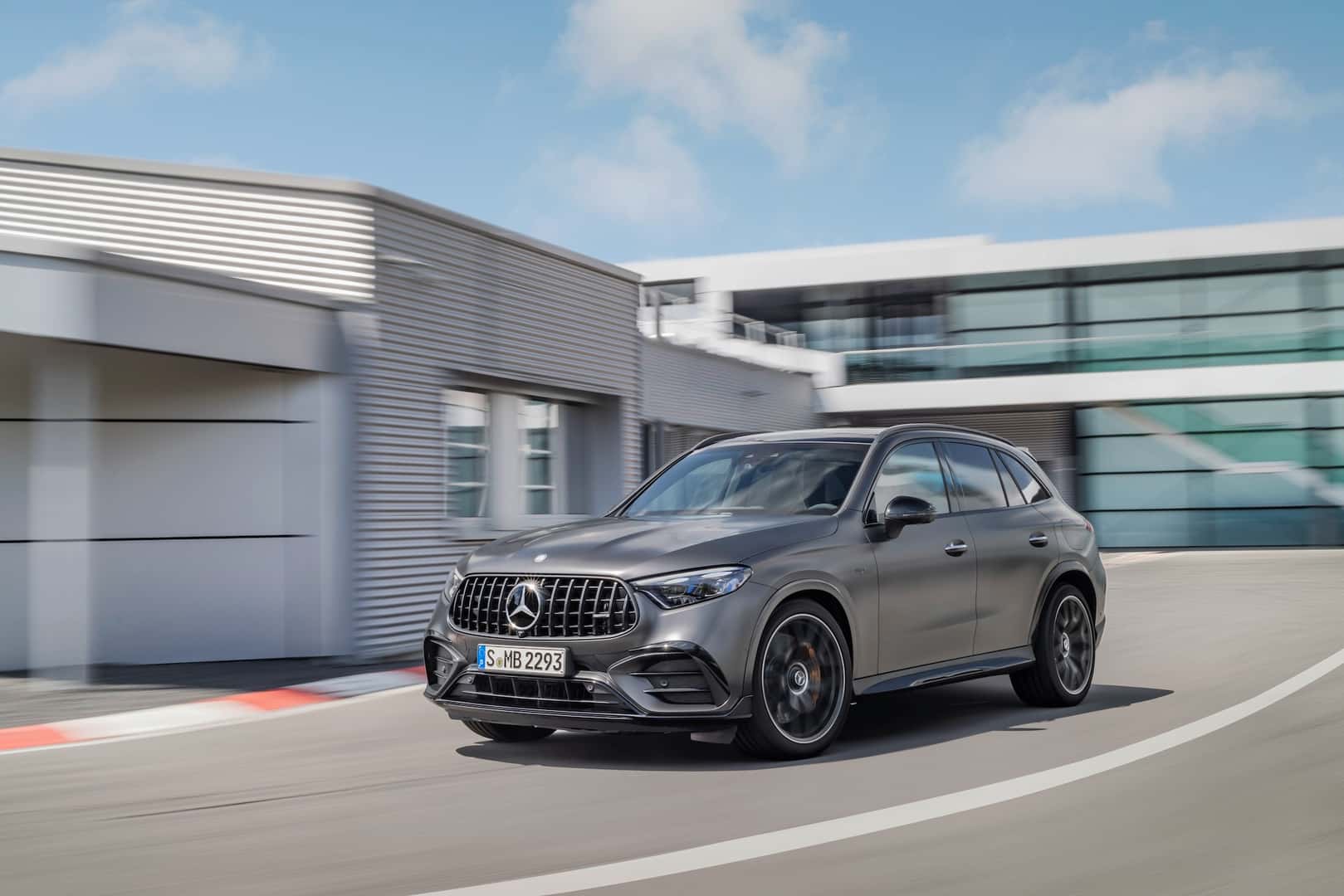 2025 Mercedes-AMG GLC 63 S E Front Driver