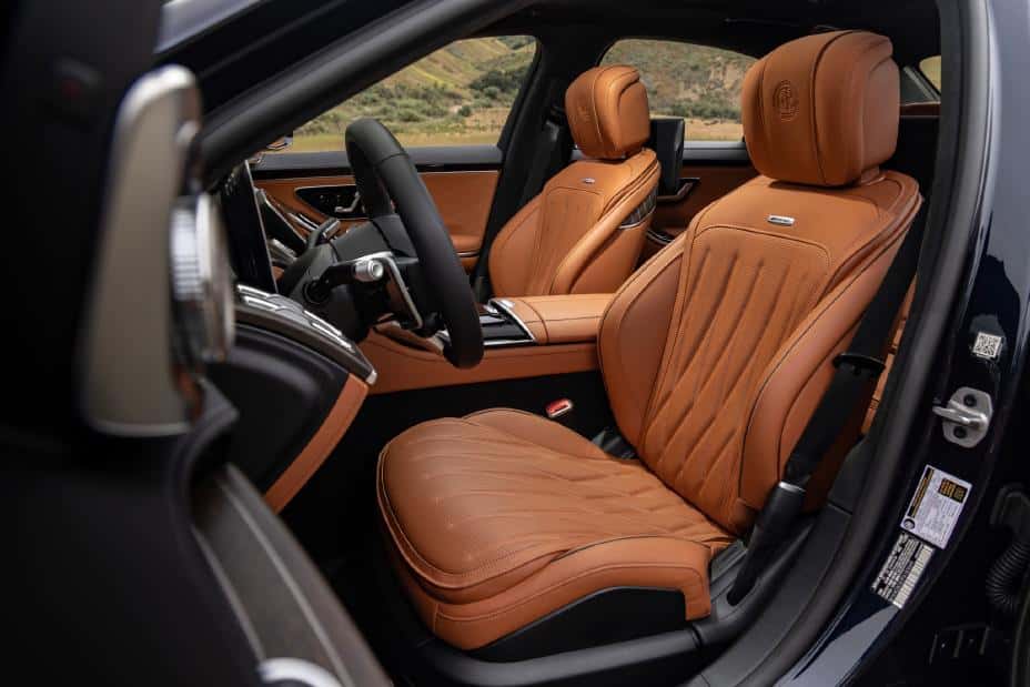 Mercedes-Benz AMG S 63 Front Seats