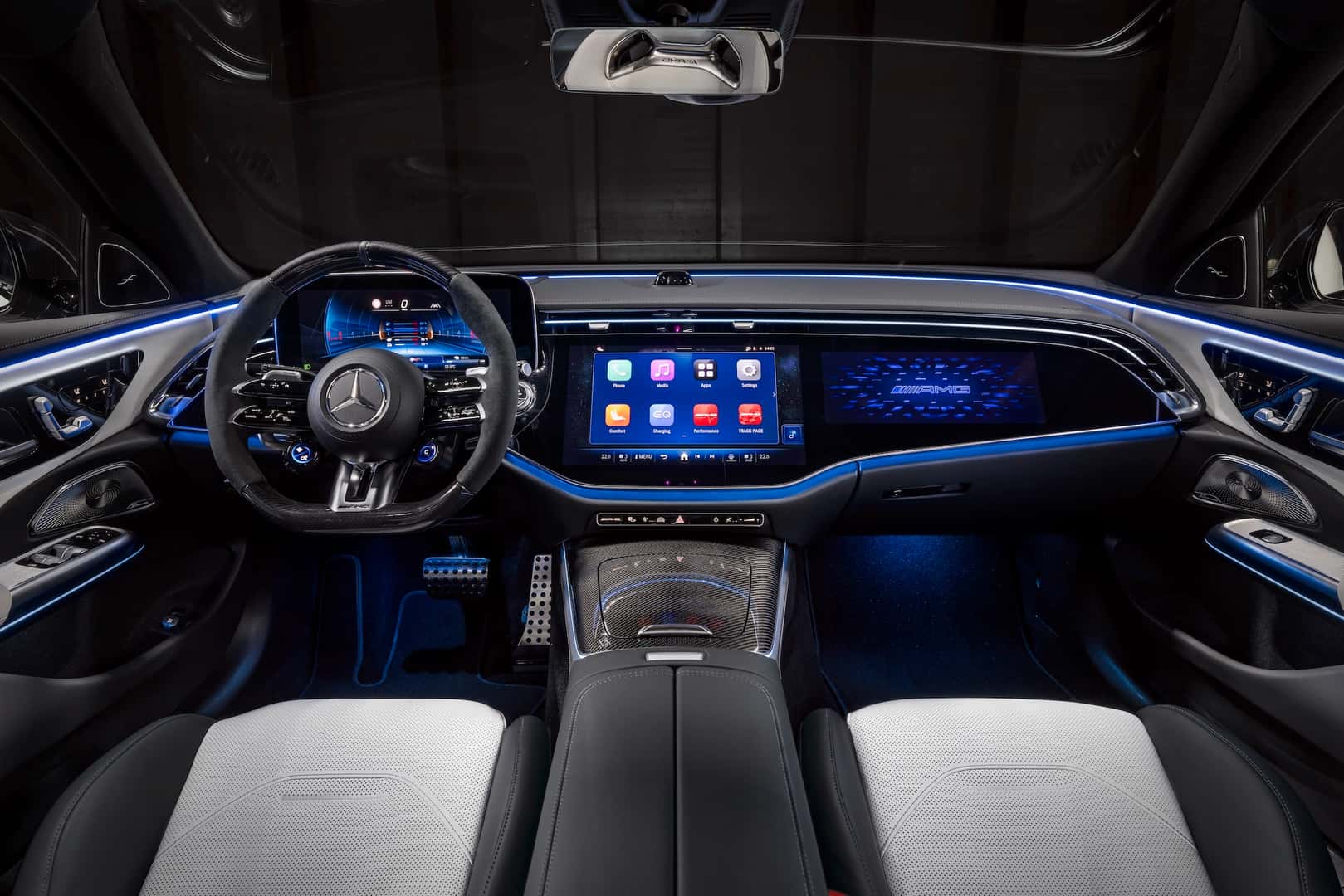 2026 Mercedes Benz AMG E 53 Hybrid Wagon dashboard