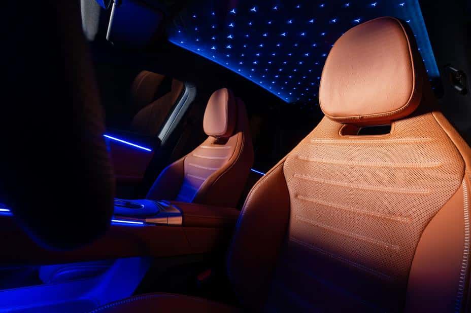 Mercedes Benz GLC Interior Roof
