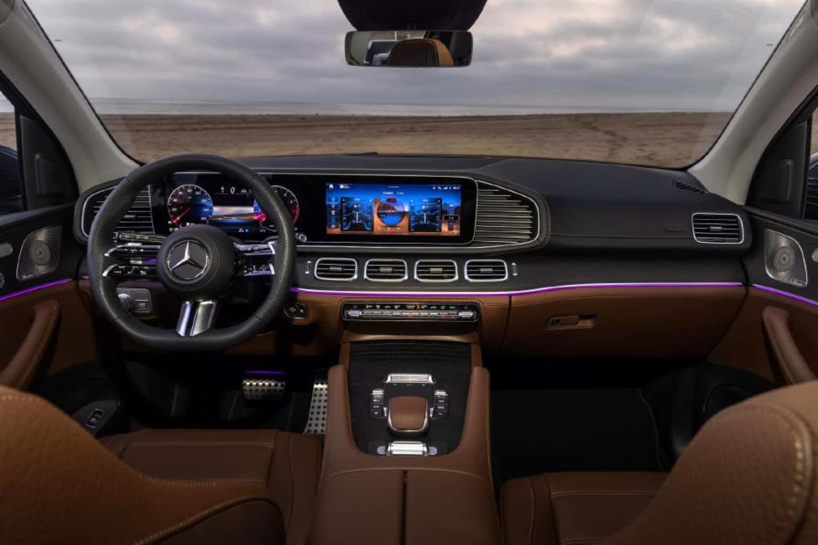 2026 Mercedes-Benz GLS 450 Front Dash