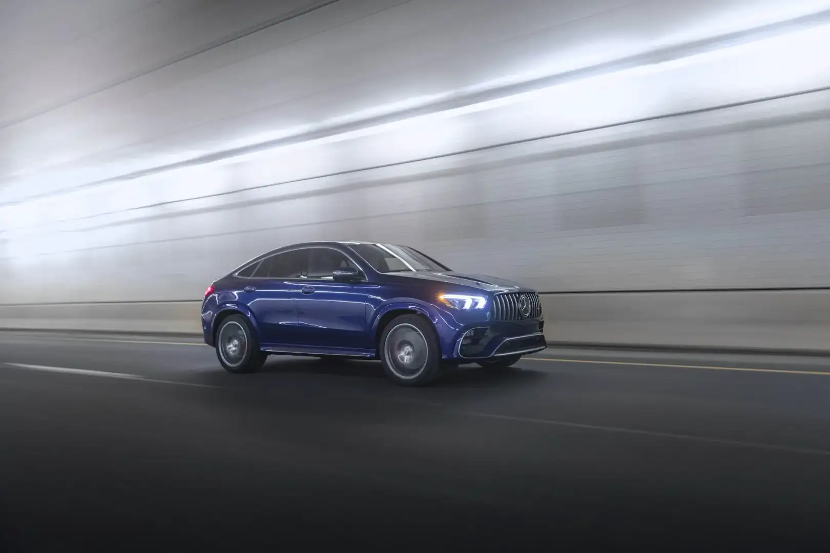 AMG GLE 63 S Coupe Driving