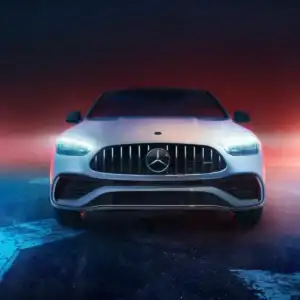 2026 Mercedes Benz C Class Sedan AMG C 43 Pinnacle Trim MANUFAKTUR Moonlight White front view