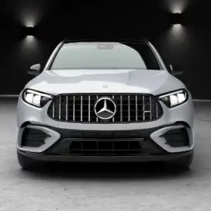 2026 Mercedes Benz GLC SUV AMG GLC 43 MANUFAKTUR Moonlight White front view