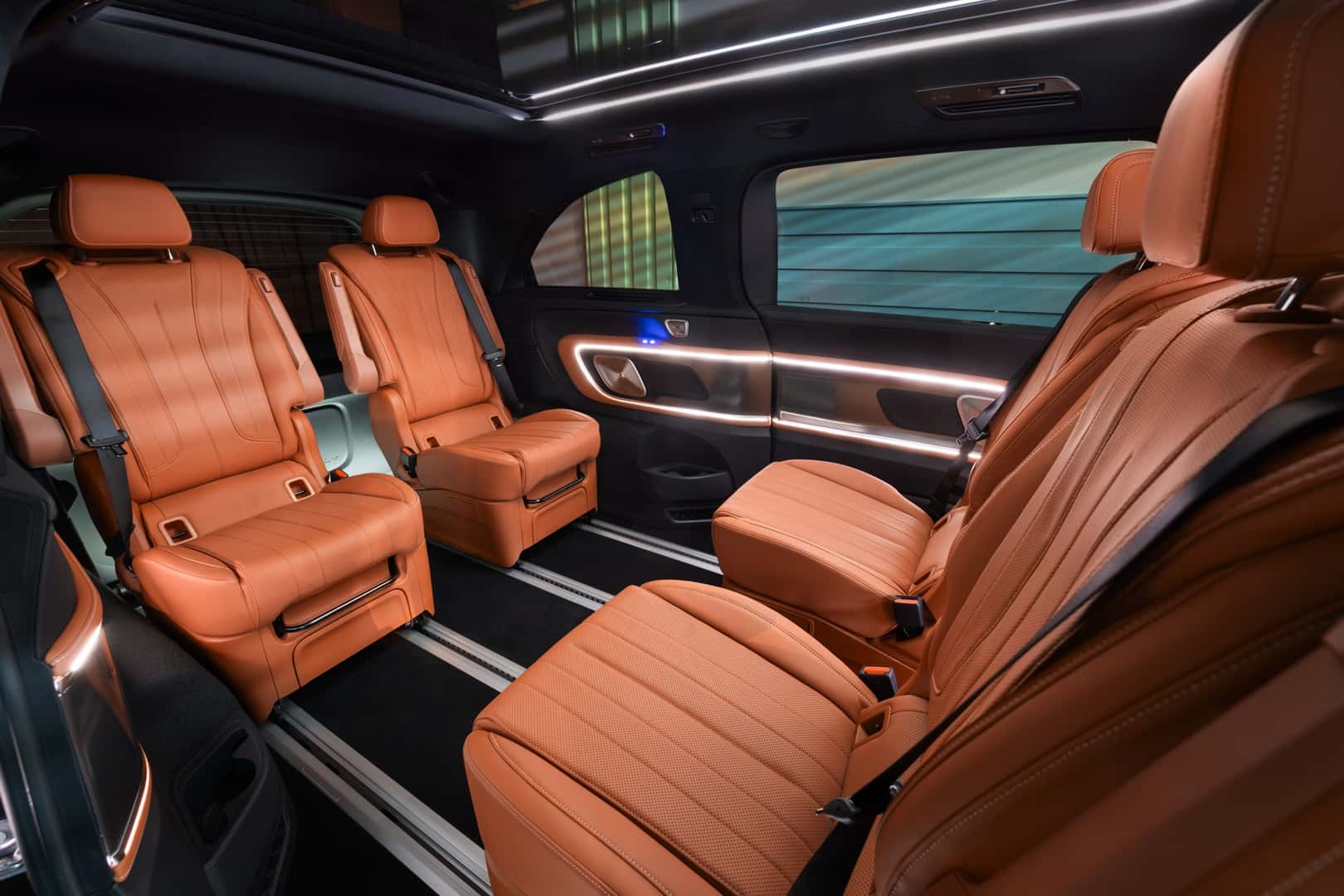 2026 Mercedes Benz VLE Rear Seating