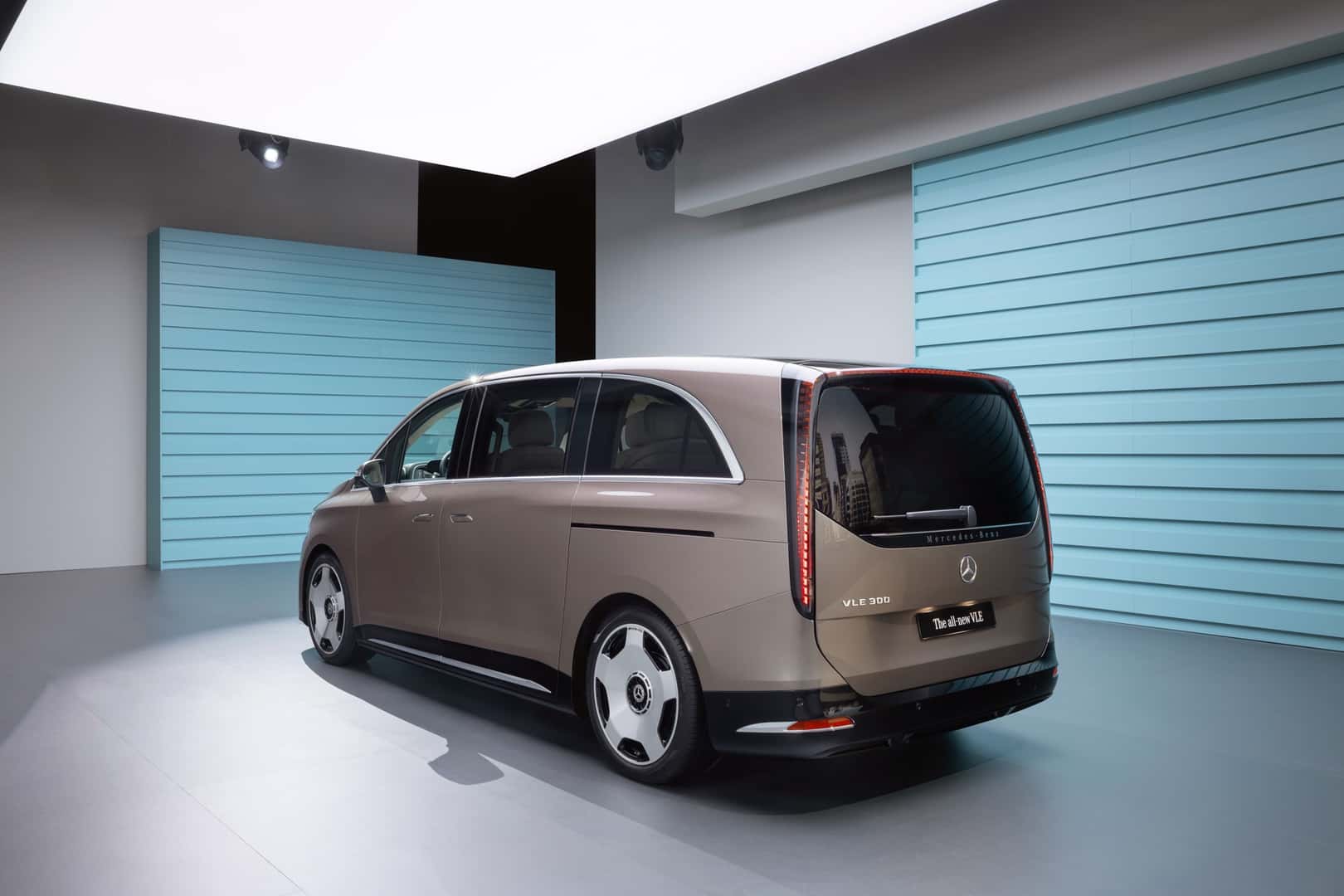 2026 Mercedes-Benz VLE Brown Parked