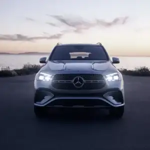2026 Mercedes-Benz Front view