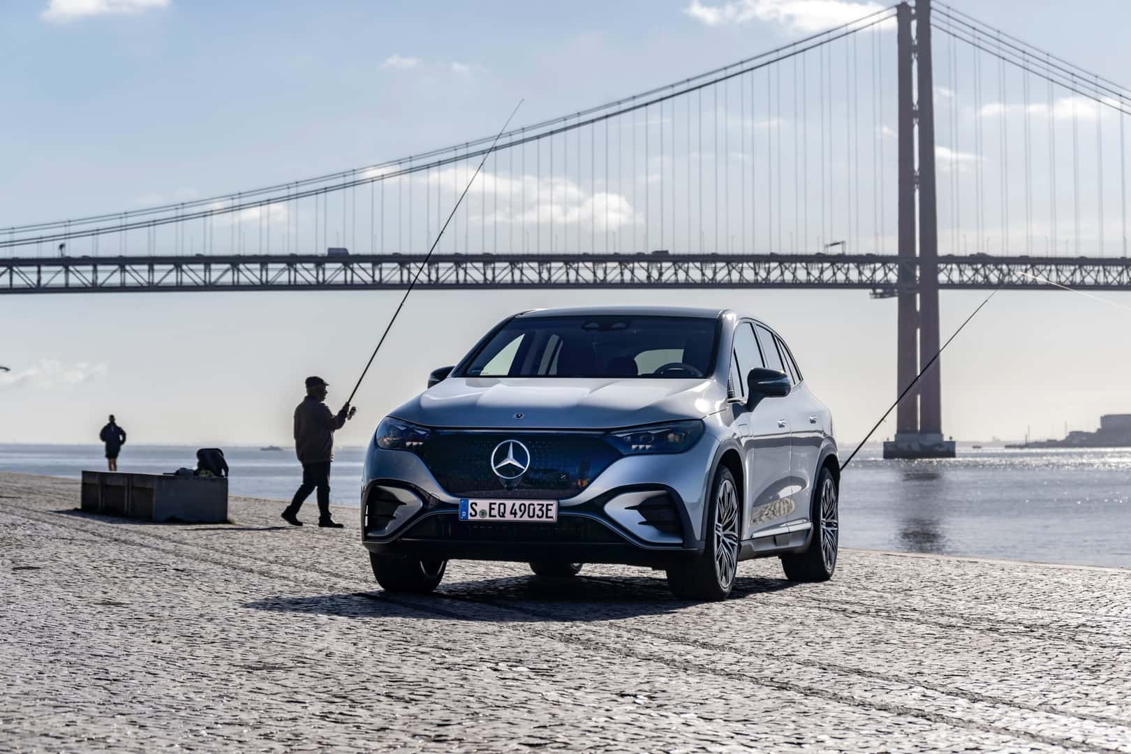 2026 Mercedes-Benz EQE 320+ SUV Front View