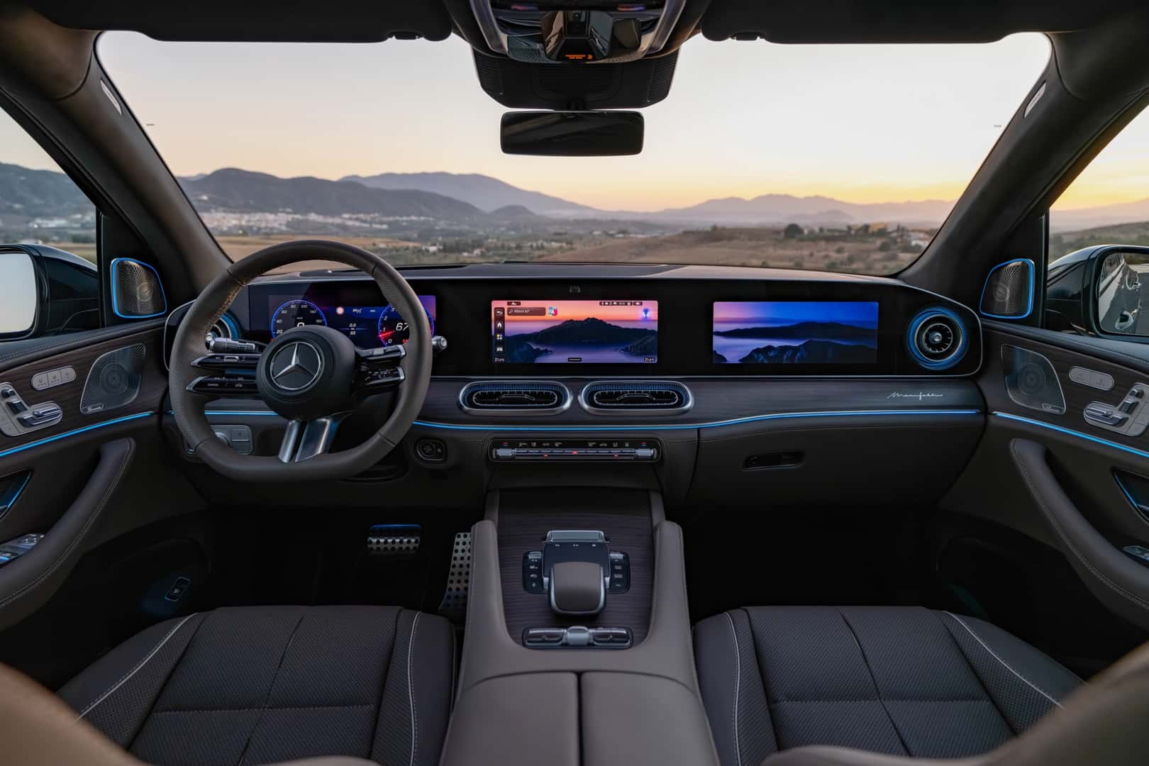 Mercedes-Benz GLS Interior Dash and Steering Wheel View