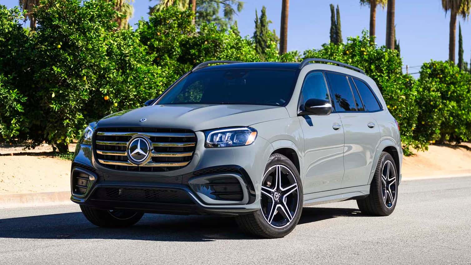 2026 Mercedez-Benz GLS Side Profile View