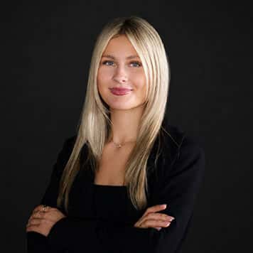Priscilla  Redecop