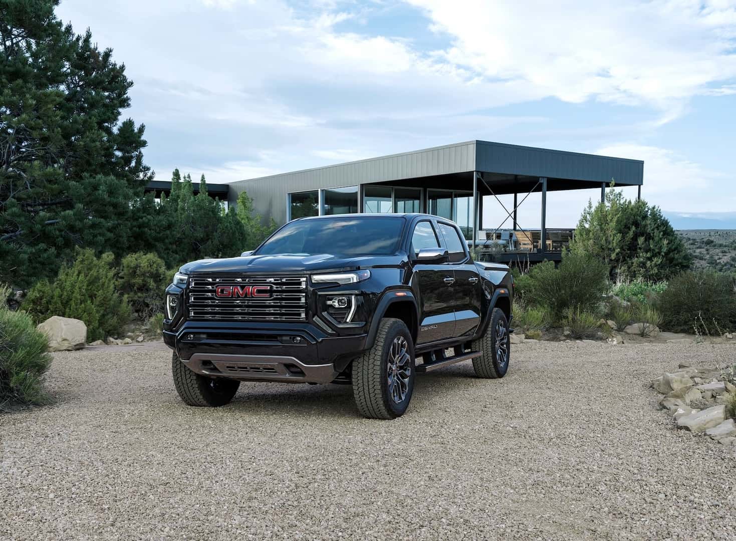 2023 GMC Canyon Denali Driver Side View