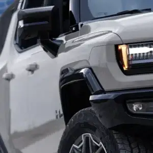 2026 GMC Hummer EV SUV Front End
