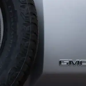 2026 GMC Hammer EV SUV Wheel and GMC Emblem