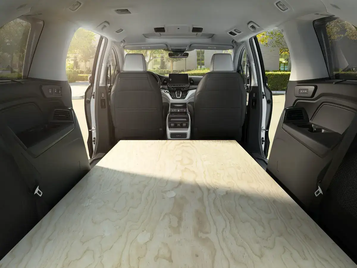 View of the rear cargo area of Honda Odyssey