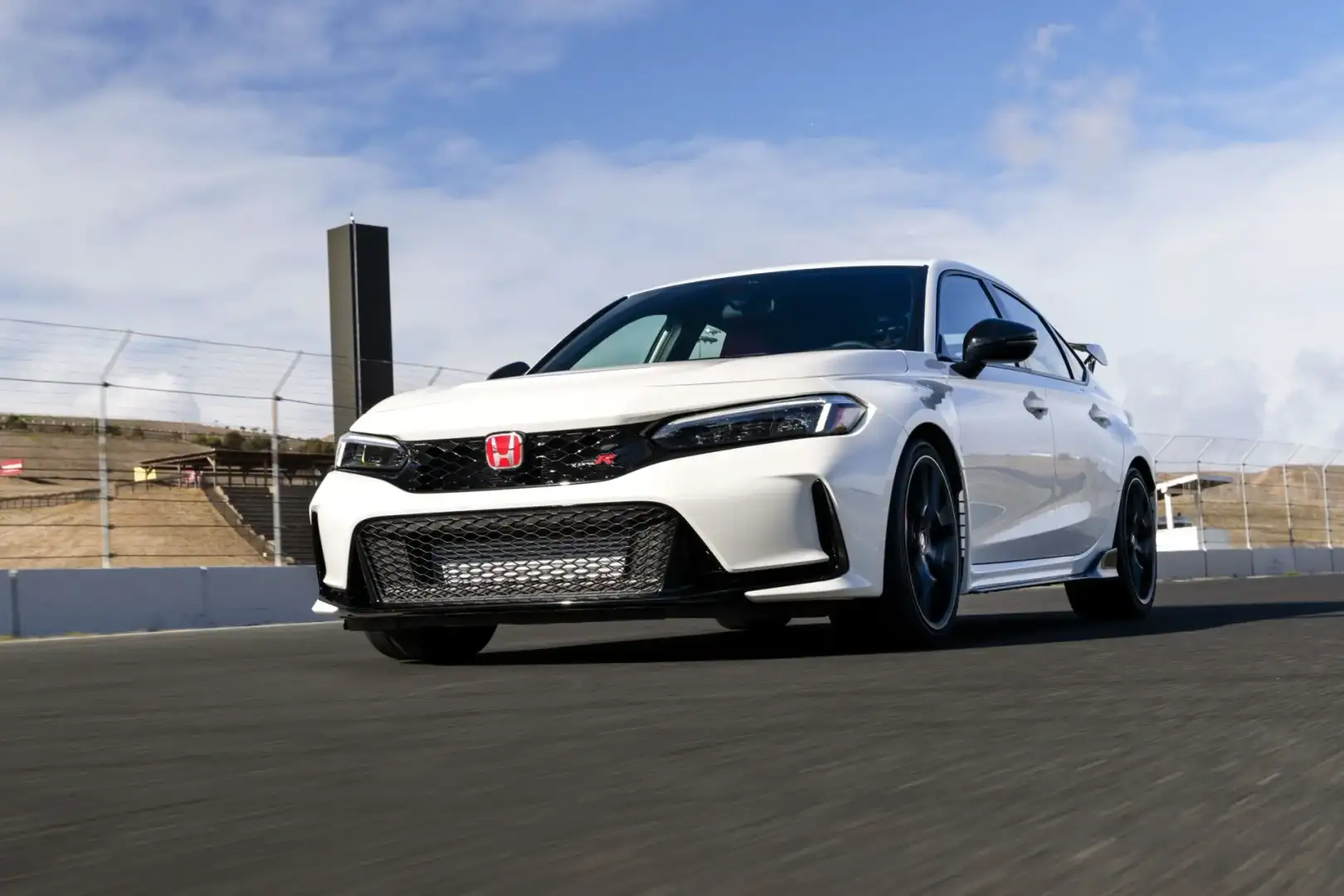 Honda Civic Type R on the track at Sonoma Raceway