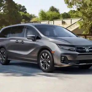 2026 Honda Odyssey Front and Passenger Side View