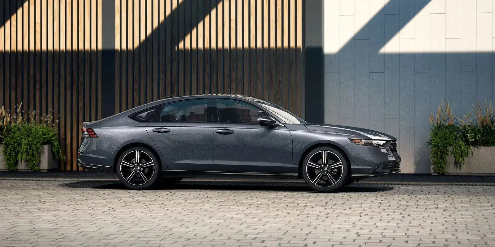 2026 Honda Accord SE Meteorite Gray Metallic side view 